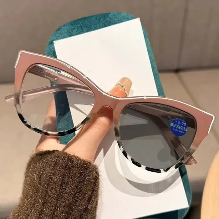 Lunettes photochromiques œil de chat à la mode pour myopie, Ultra légères, pour l'intérieur et l'ext