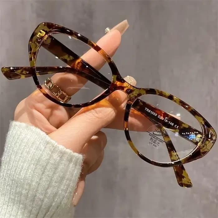 Lunettes de myopie rétro œil de chat, à la mode, Anti lumière bleue, vue de près, Ultra légères, uni