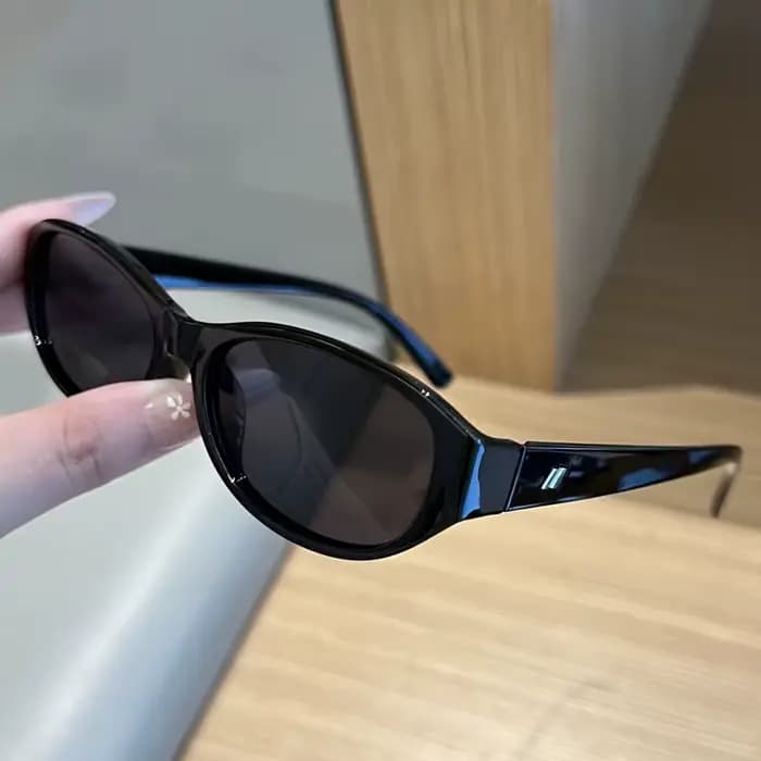 Lunettes de soleil carrées tendance, nouveau Style, petite monture, haut de gamme, résistantes aux U