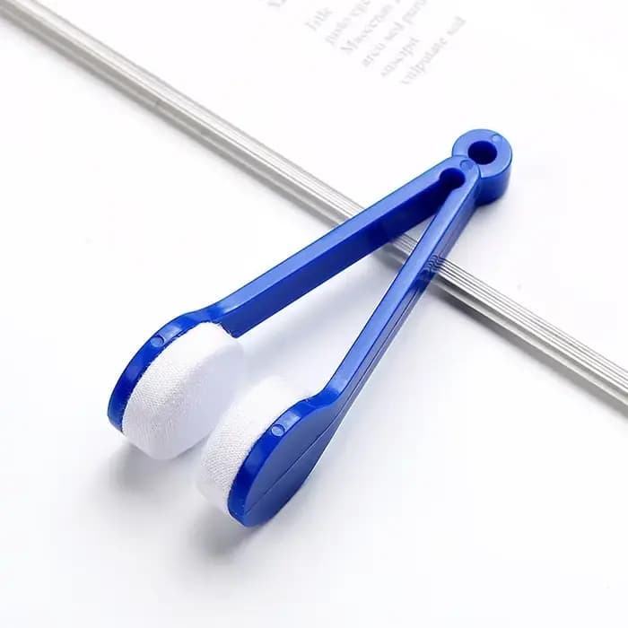 Brosse à lunettes, brosse de nettoyage multifonctionnelle portable double face pour lunettes, brosse