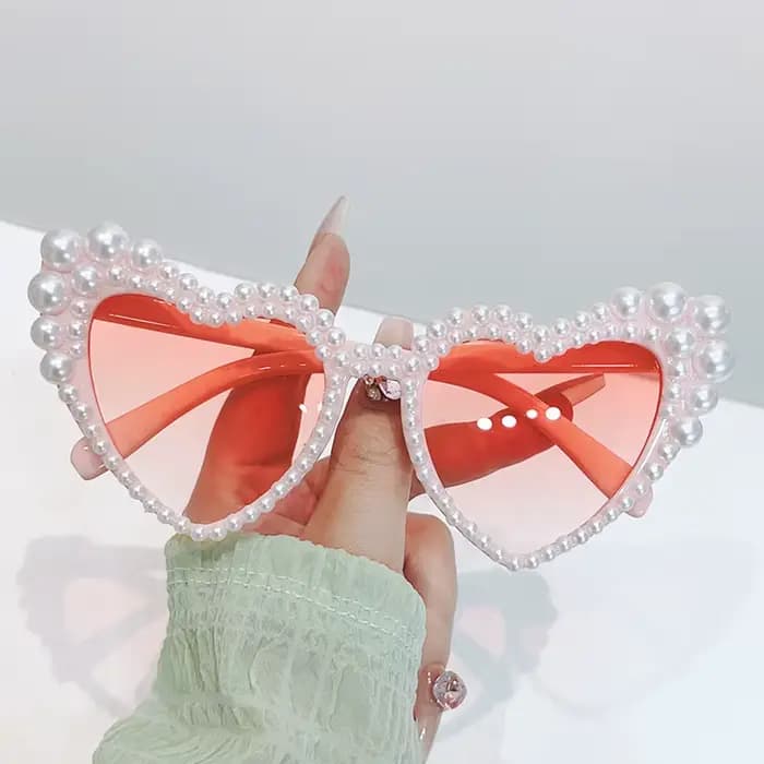 Lunettes de soleil de luxe en forme de cœur de perles pour femmes, jolies lunettes de fête de mariag