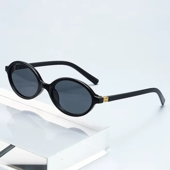 Lunettes de soleil ovales tendance pour femmes, style rétro, anti-lumière bleue, mignonnes, décorati