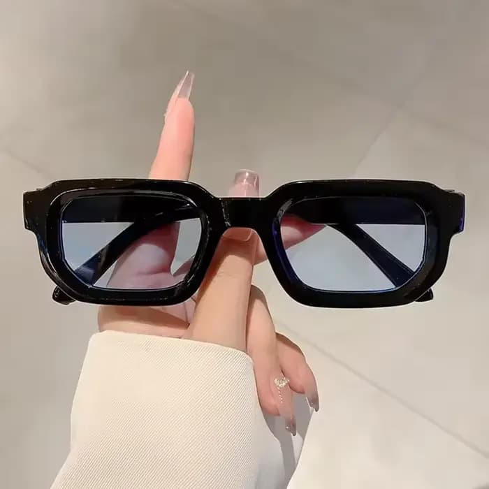 Lunettes de soleil tendance à monture fine, idéales pour les voyages, les sorties à la plage, les va