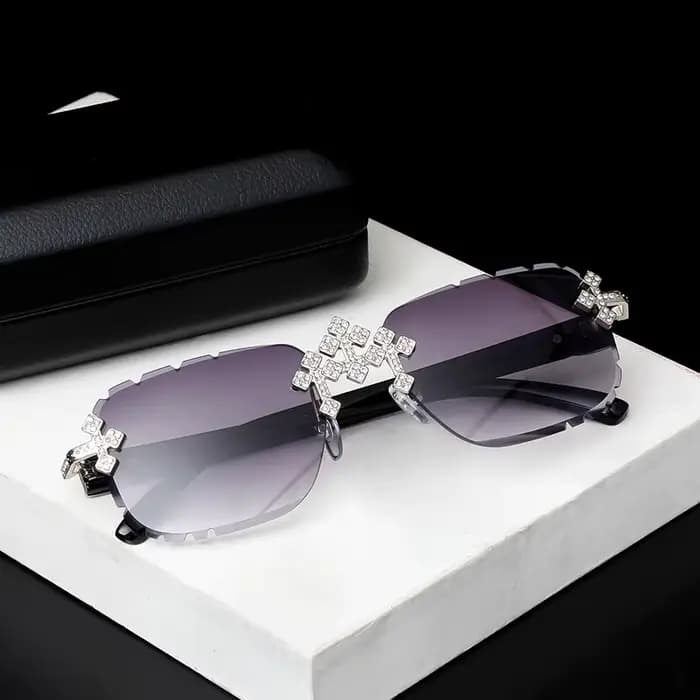 2025 mode carré sans monture lunettes de soleil pour femmes croix diamant métal cadre lunettes de lu