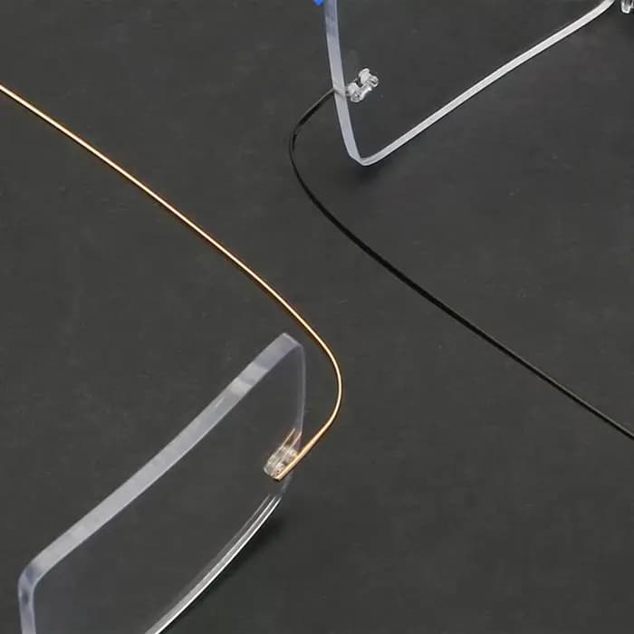 Lunettes sans bords à la mode