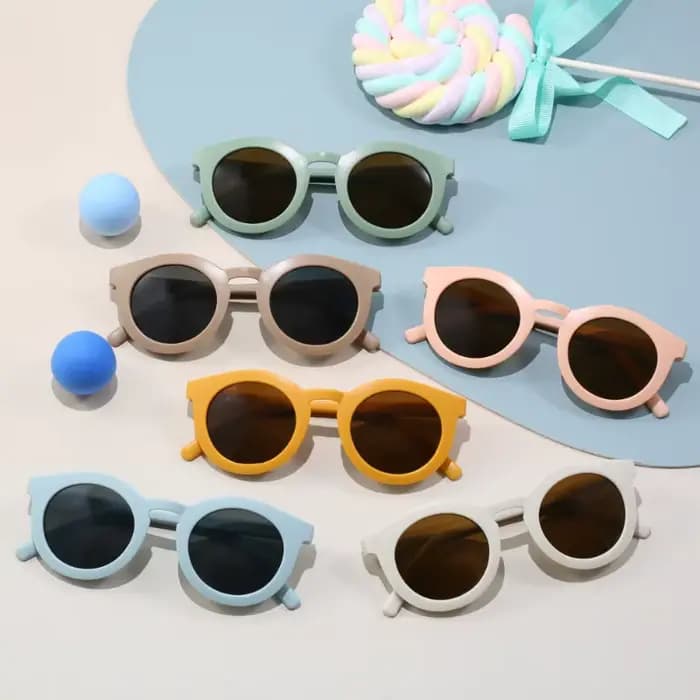 Nouvelles lunettes de soleil pour bébé