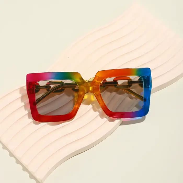 Lunettes de soleil tendance pour hommes et femmes