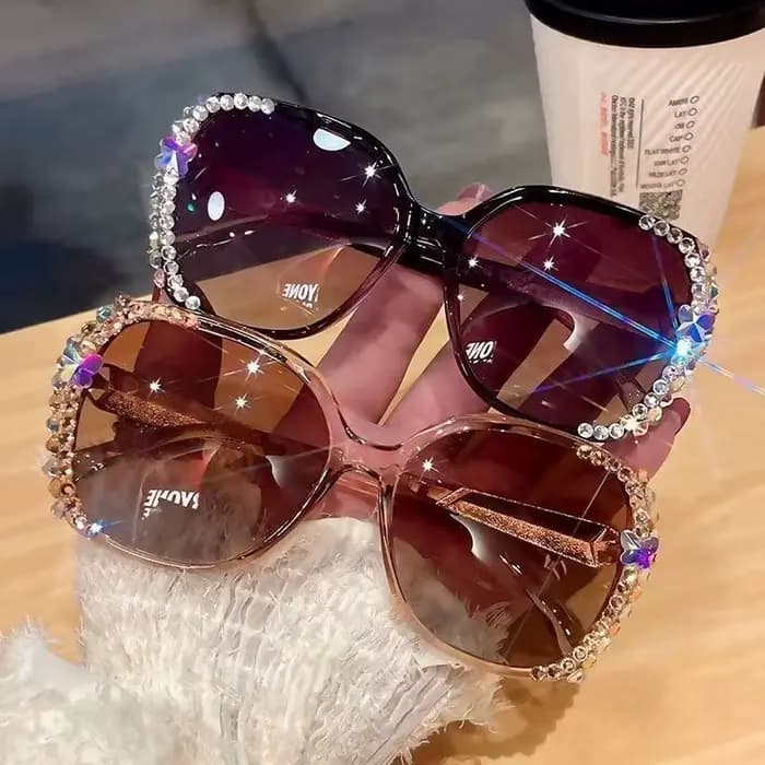 Lunettes de soleil vintage pour femmes avec strass