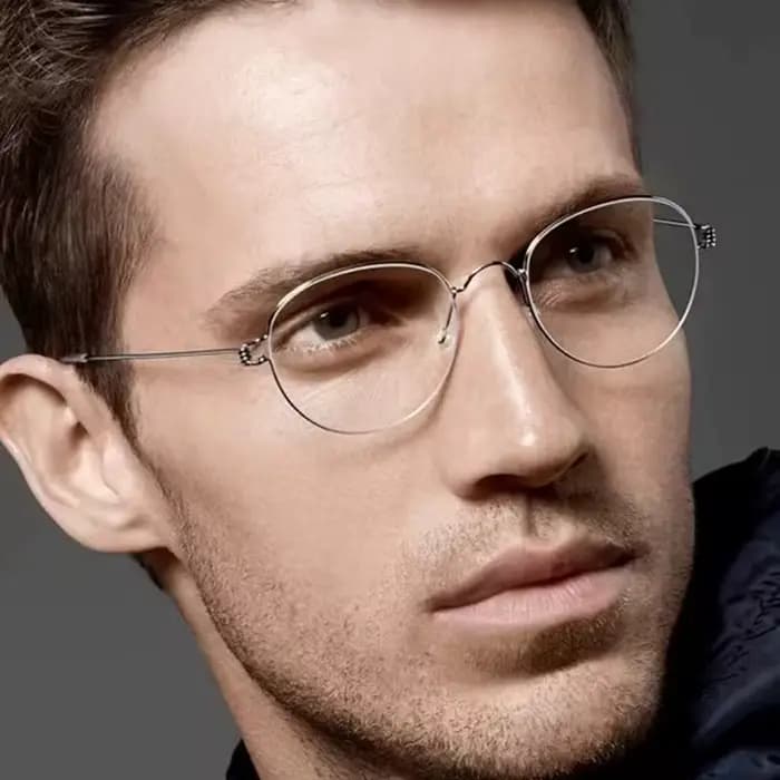Monture de lunettes ovale ronde en titane Pure Air de marque danoise pour hommes