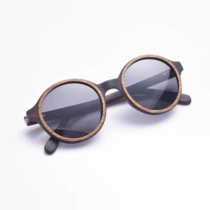 Lunettes de soleil rondes uniques en bois de deux tons pour hommes et femmes