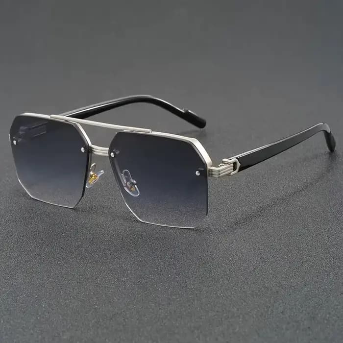 Une paire de lunettes semi-cerclées à double pont