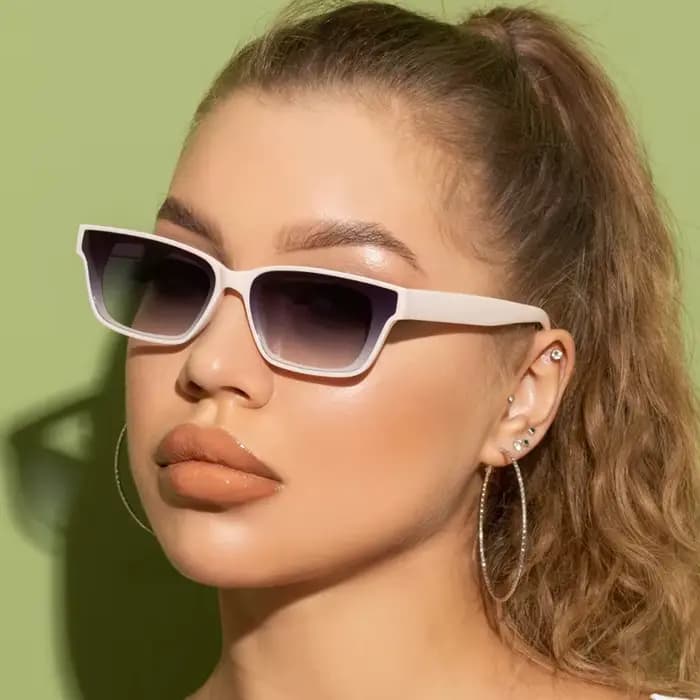 Petites lunettes de soleil rectangulaires vintage pour femmes