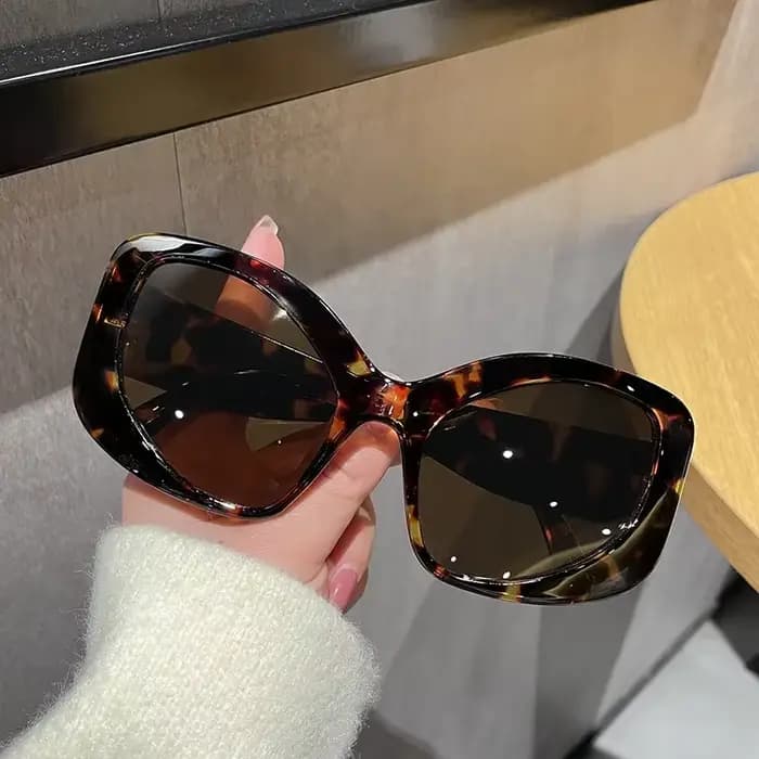Lunettes de soleil vintage à grande monture pour hommes et femmes