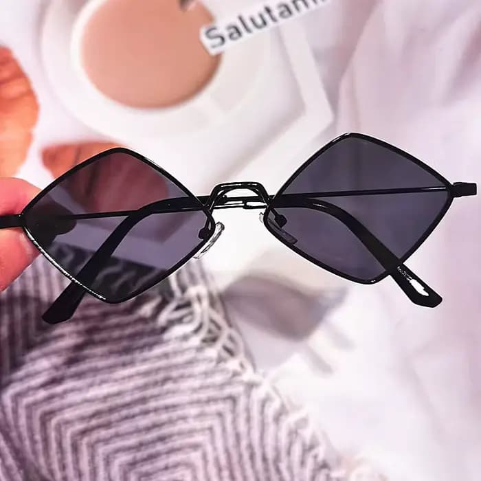 Petites lunettes de soleil en forme de diamant pour homme et femme