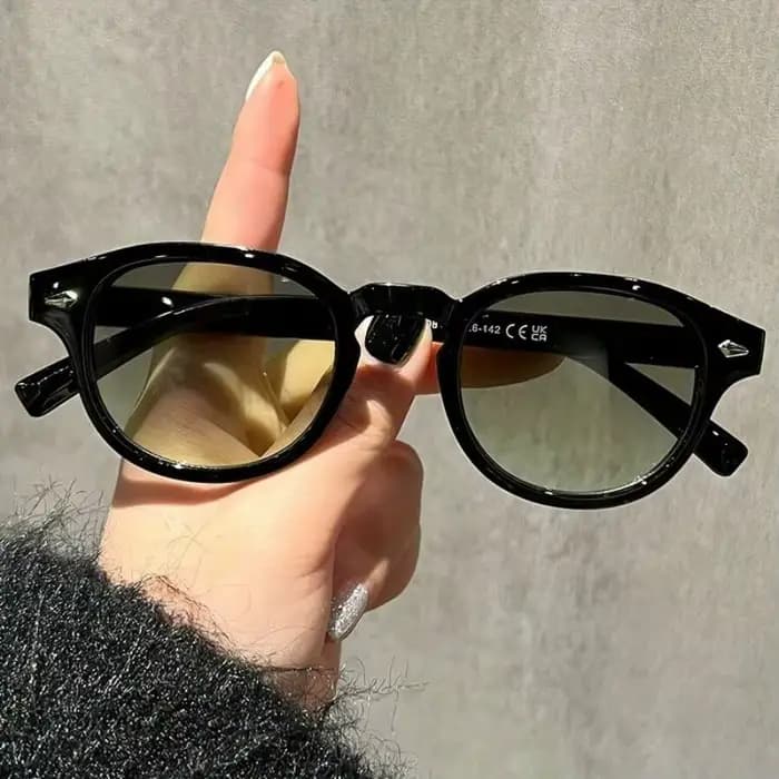 Lunettes unisexes à la mode