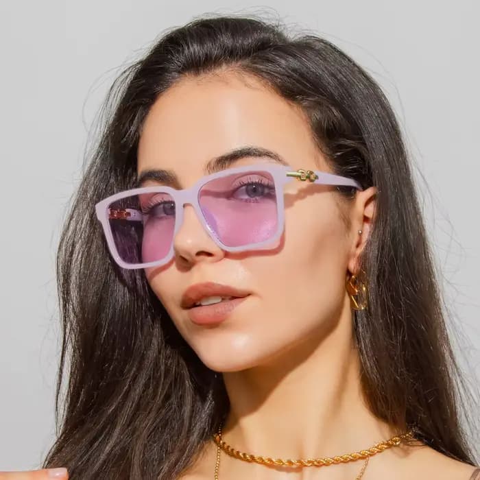 Mode femmes lunettes de soleil Style carré