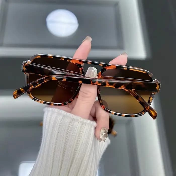 Lunettes de soleil carrées vintage pour femmes