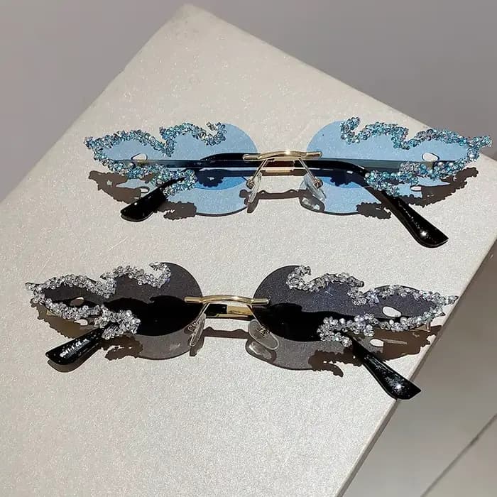 Lunettes de soleil vintage punk de luxe