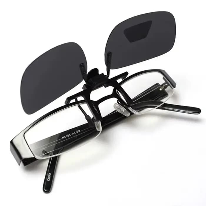 Lunettes de soleil polarisées à lentilles grises