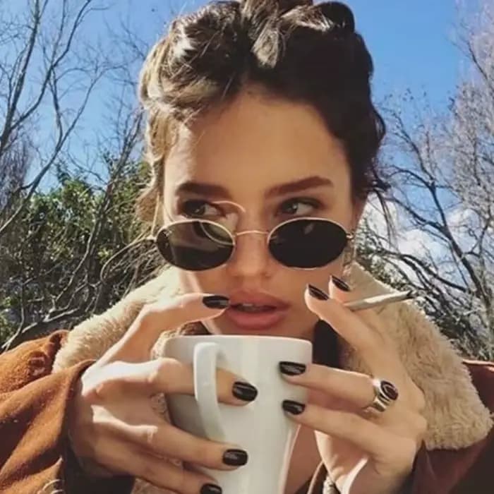 Lunettes de soleil ovales en alliage UV400 pour femmes et hommes
