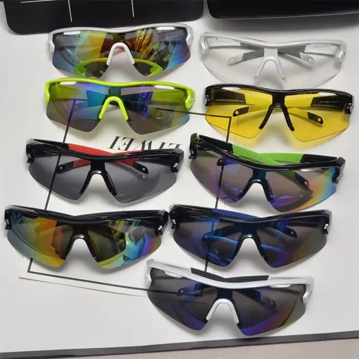 Nouveau Punk épicé fille lunettes de soleil mode femmes Sports de plein air