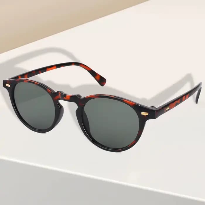 Petites lunettes de soleil rondes