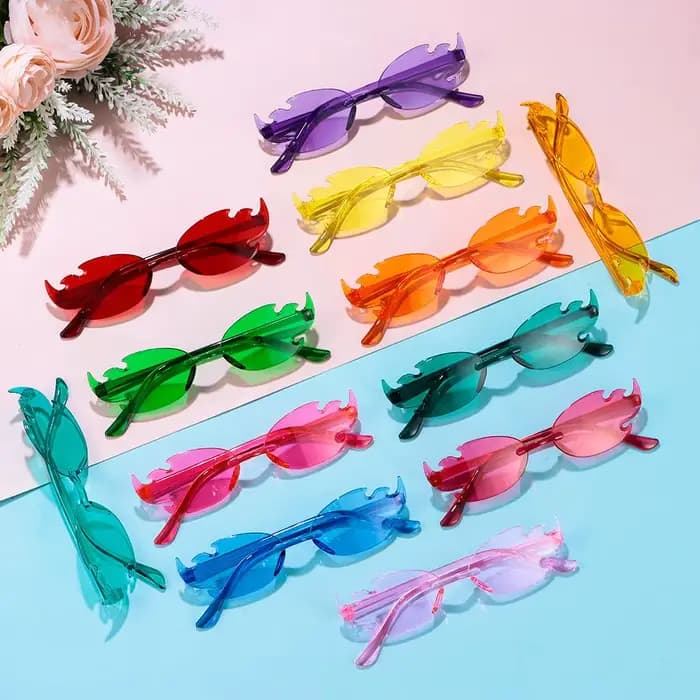 Lunettes de soleil rétro sans monture en forme de flamme