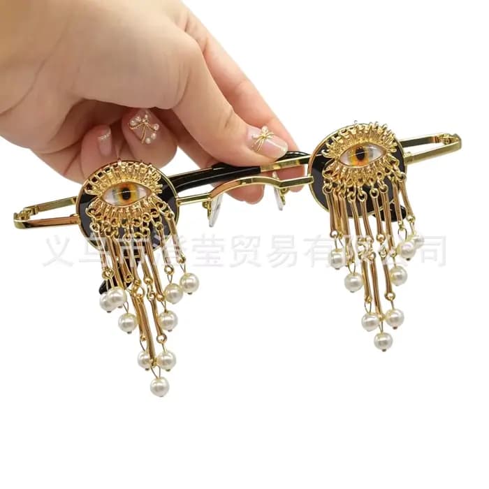 Lunettes de soleil œil de sorcière pour femme