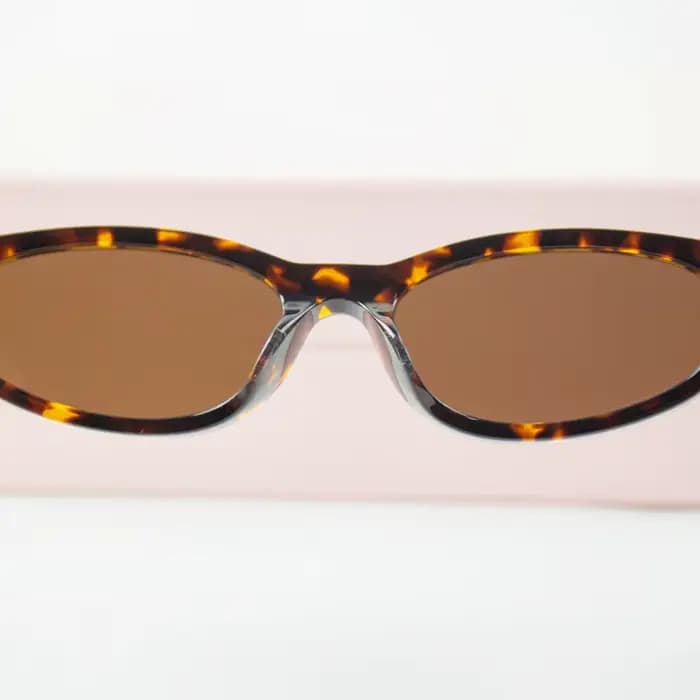 Nouvelles lunettes de soleil pour femmes en fibre d'acétate
