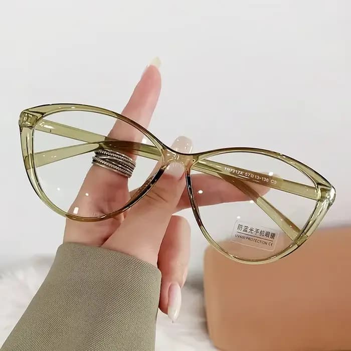 Lunettes de myopie œil de chat avec cadre transparent pour femme