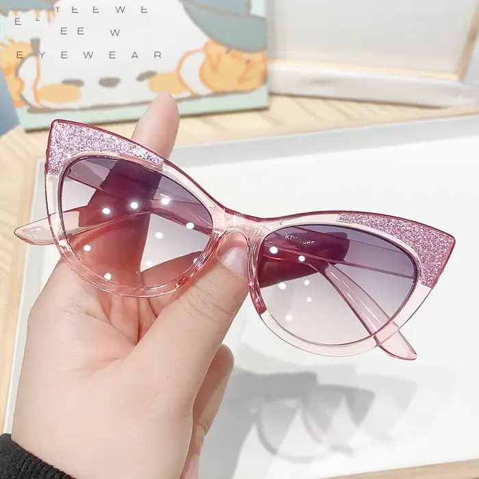 Joli œil de chat enfants lunettes de soleil brillant nœud papillon