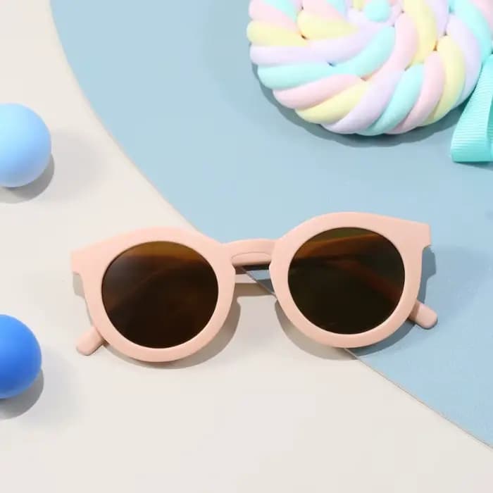 Nouvelles lunettes de soleil pour bébé