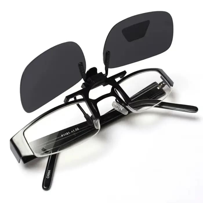 Lunettes de soleil polarisées à lentilles grises