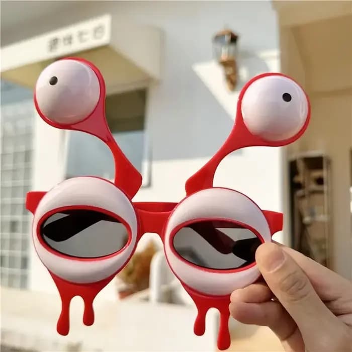 Lunettes de soleil amusantes INS