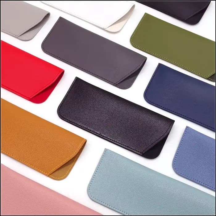 Pochette à lunettes en cuir PU