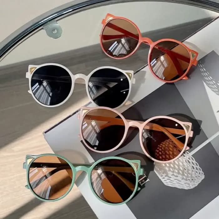 Nouvelles lunettes de soleil pour enfants