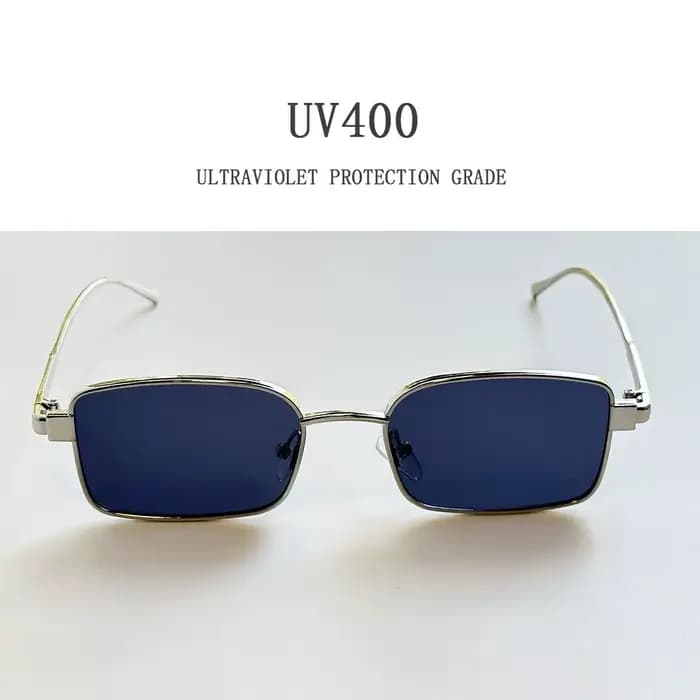 Lunettes de soleil carrées de styliste