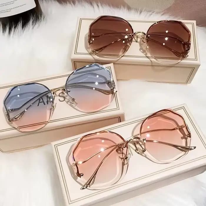 Lunettes de soleil carrées vintage en métal UV400 pour femmes