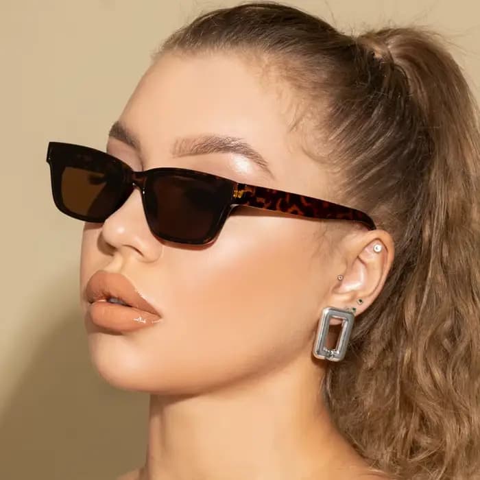 Petites lunettes de soleil rectangulaires vintage pour femmes