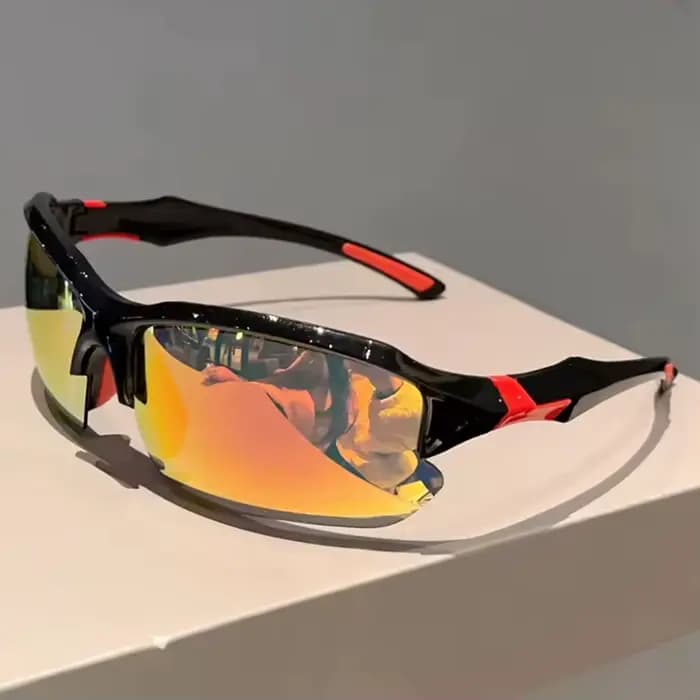 Une paire de lunettes semi-cerclées