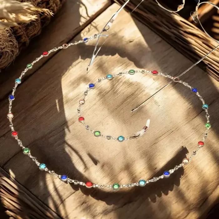 Chaîne de lunettes faite à la main pour l'été