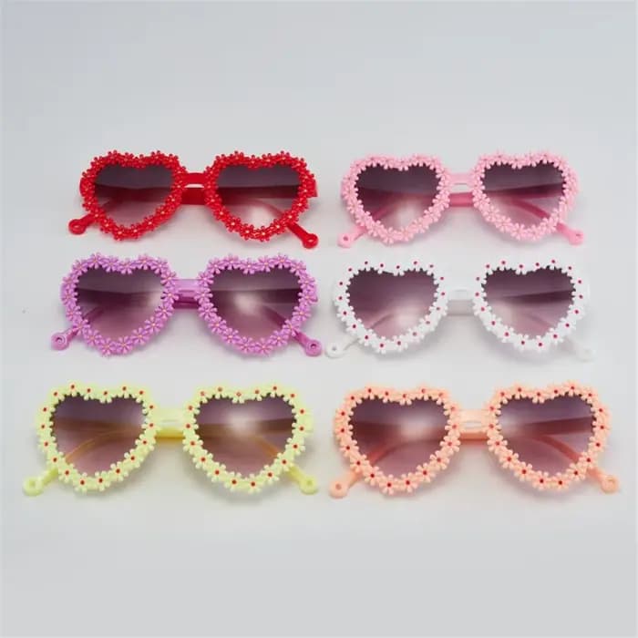 Lunettes de soleil mignonnes en forme de cœur