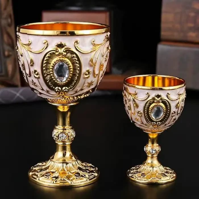Verre à vin, tasse à Vodka esprit sculpté, gobelet à vin blanc portable en alliage vintage incrusté de pierres précieuses, décoration de salon de table, 10.5 cm