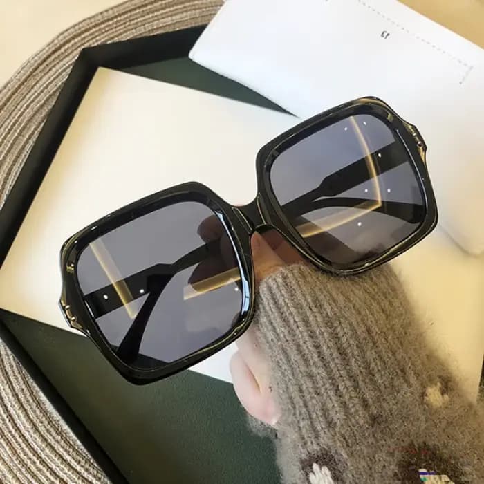 Lunettes de soleil vintage surdimensionnées pour femmes