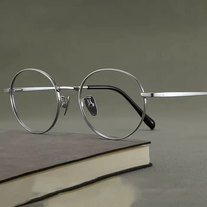 Lunettes rondes rétro en titane Ultra légères, à la mode, petite taille, hypermétropie, myopie, mont