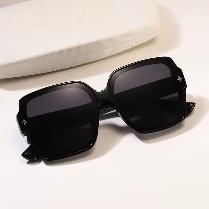 Lunettes de soleil à monture carrée pour femmes, Protection UV de luxe, grande monture assortie avec