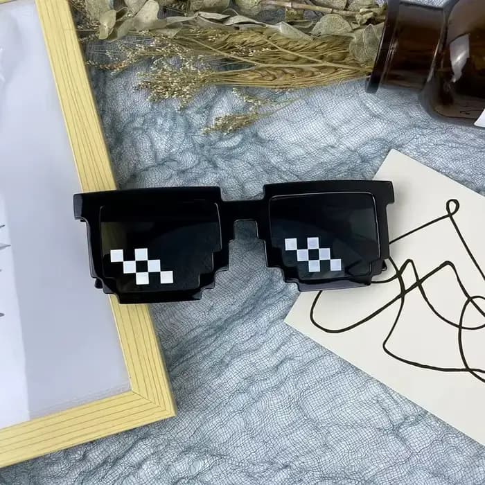 Lunettes de soleil amusantes pour enfants, jeu d'action Cosplay, jouet, lunettes carrées, mosaïque d