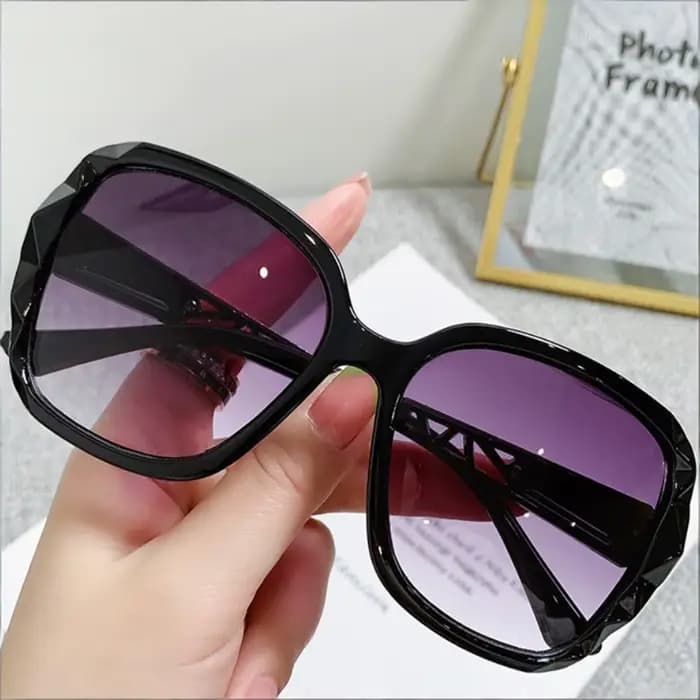 Lunettes de soleil tendance pour défilés de mode, photographie de rue, hip-hop, voyages, tenues styl