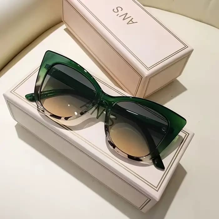 Lunettes de soleil œil de chat pour femmes, nouveau style, boîte simple dégradé de couleur assortie,