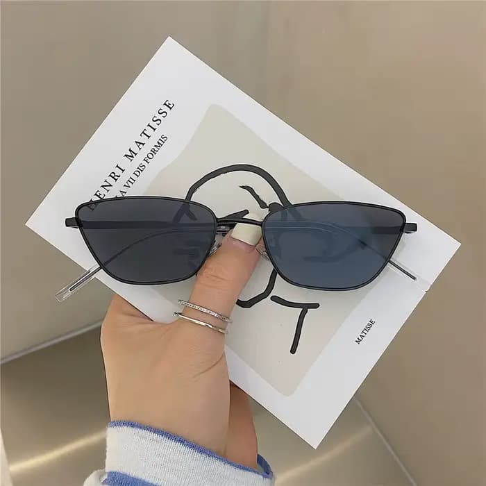 Lunettes de soleil œil de chat classiques pour femmes, monture métallique de marque de luxe, verres